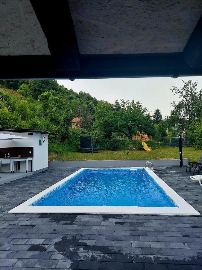 Vikendica Lohovo Casa vacanze *
